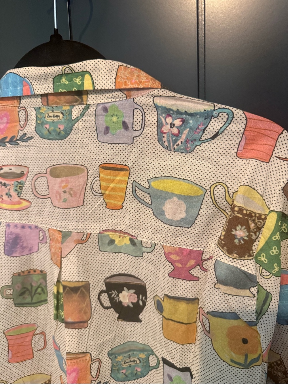 ☕️ NEW Natural Life It’s The Little Things Colorful Mug Print Button-Up Shirt - Picture 8 of 9